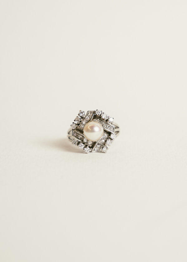 sortija-francesa-oro-blanco-18k-diamantes-perla sm1 sortija francesa perla