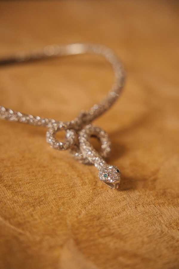 Gargantilla-serpiente-oro-plata-vintage-diamantes-tsavoritas (5) gargantilla serpiente diamantes