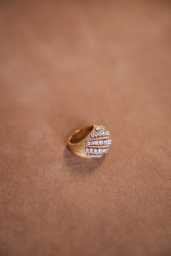 sortija-mellerio-oro-amarillo-oro-blanco-18k-diamantes-pedida (2) sortija mellerio